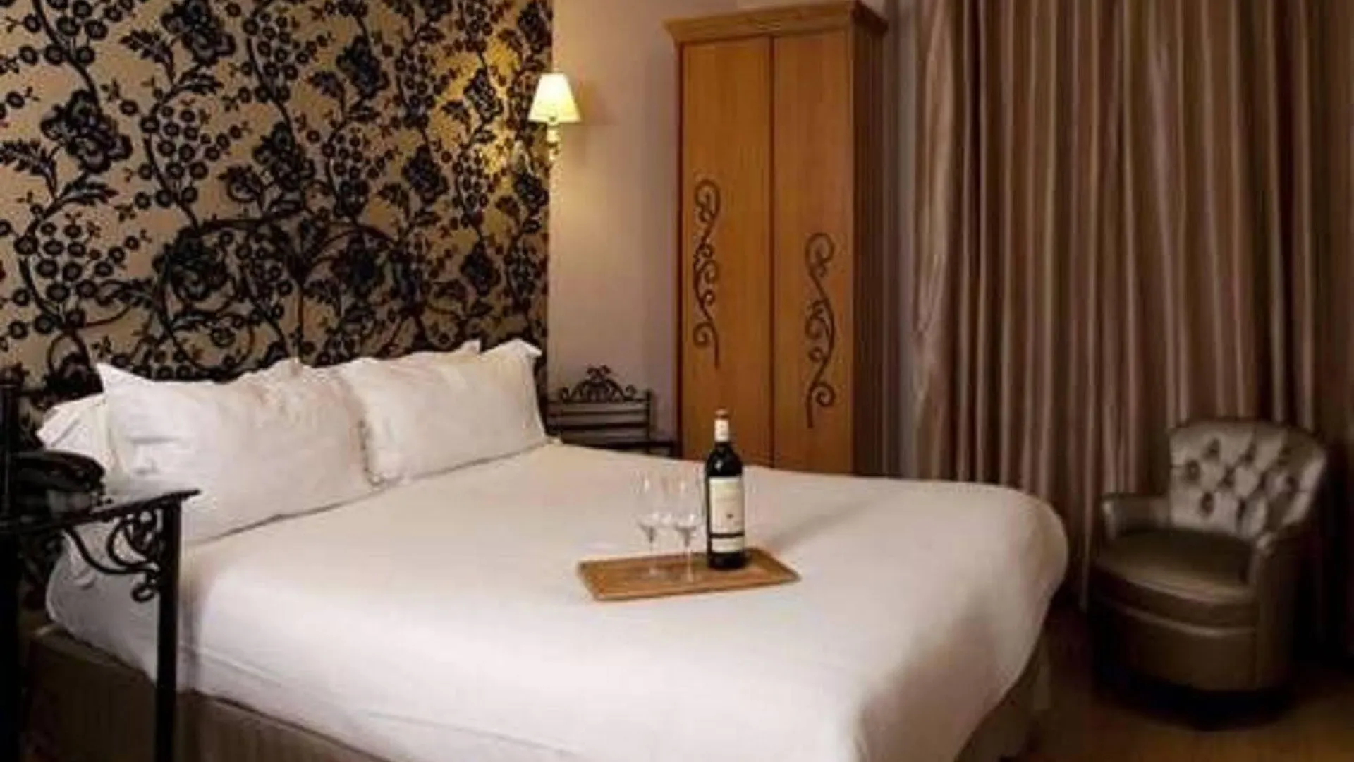 Hotel Aurore Gare De Lyon 3*